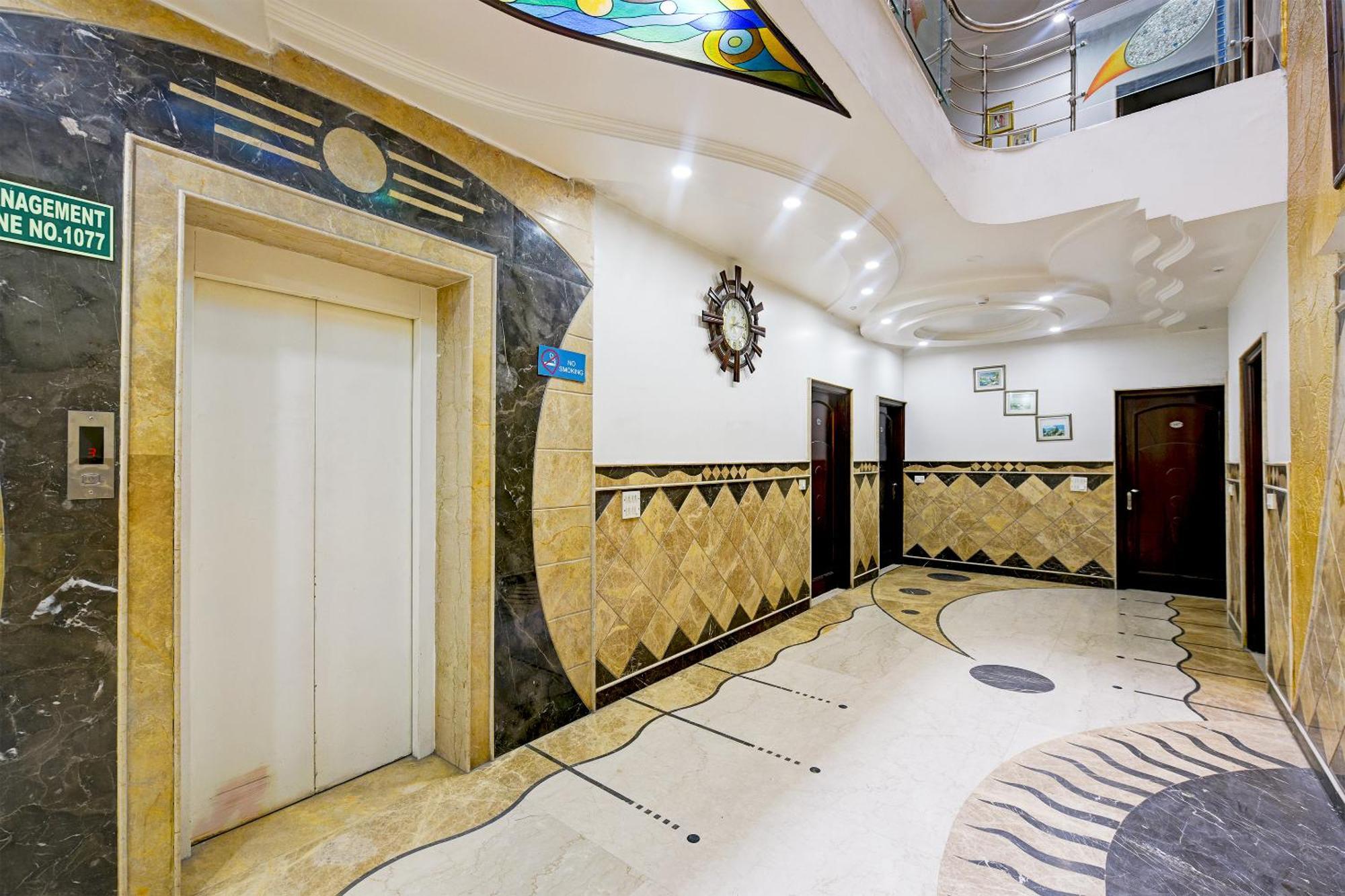 Hotel Legend International - Near New Delhi Railway Station 외부 사진
