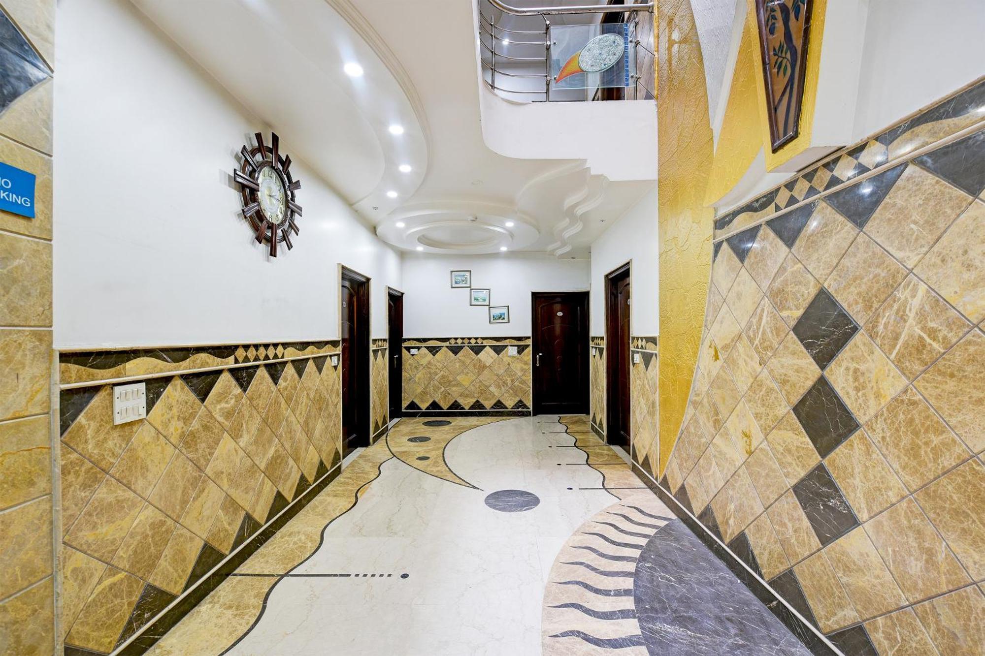 Hotel Legend International - Near New Delhi Railway Station 외부 사진