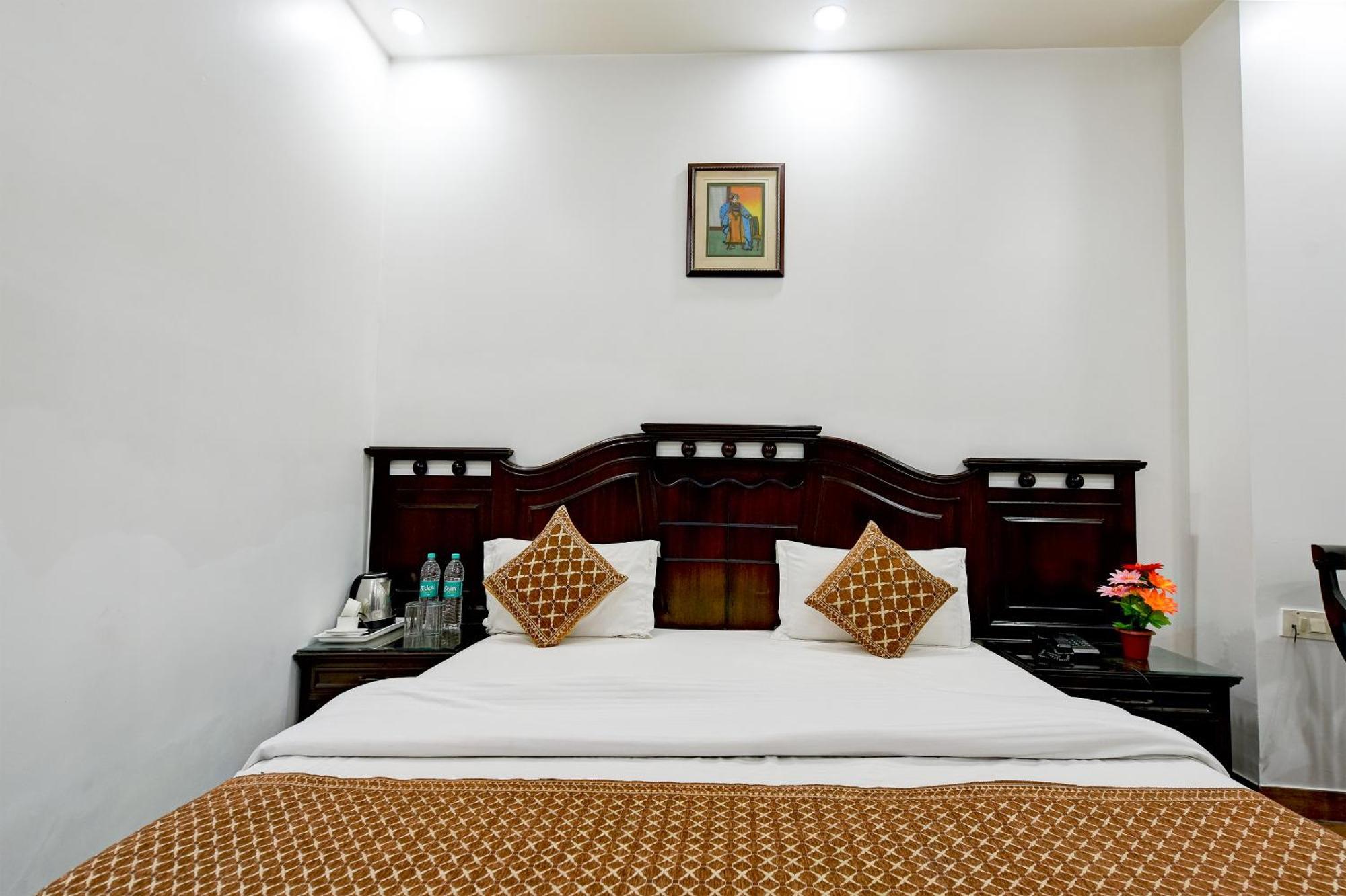 Hotel Legend International - Near New Delhi Railway Station 외부 사진