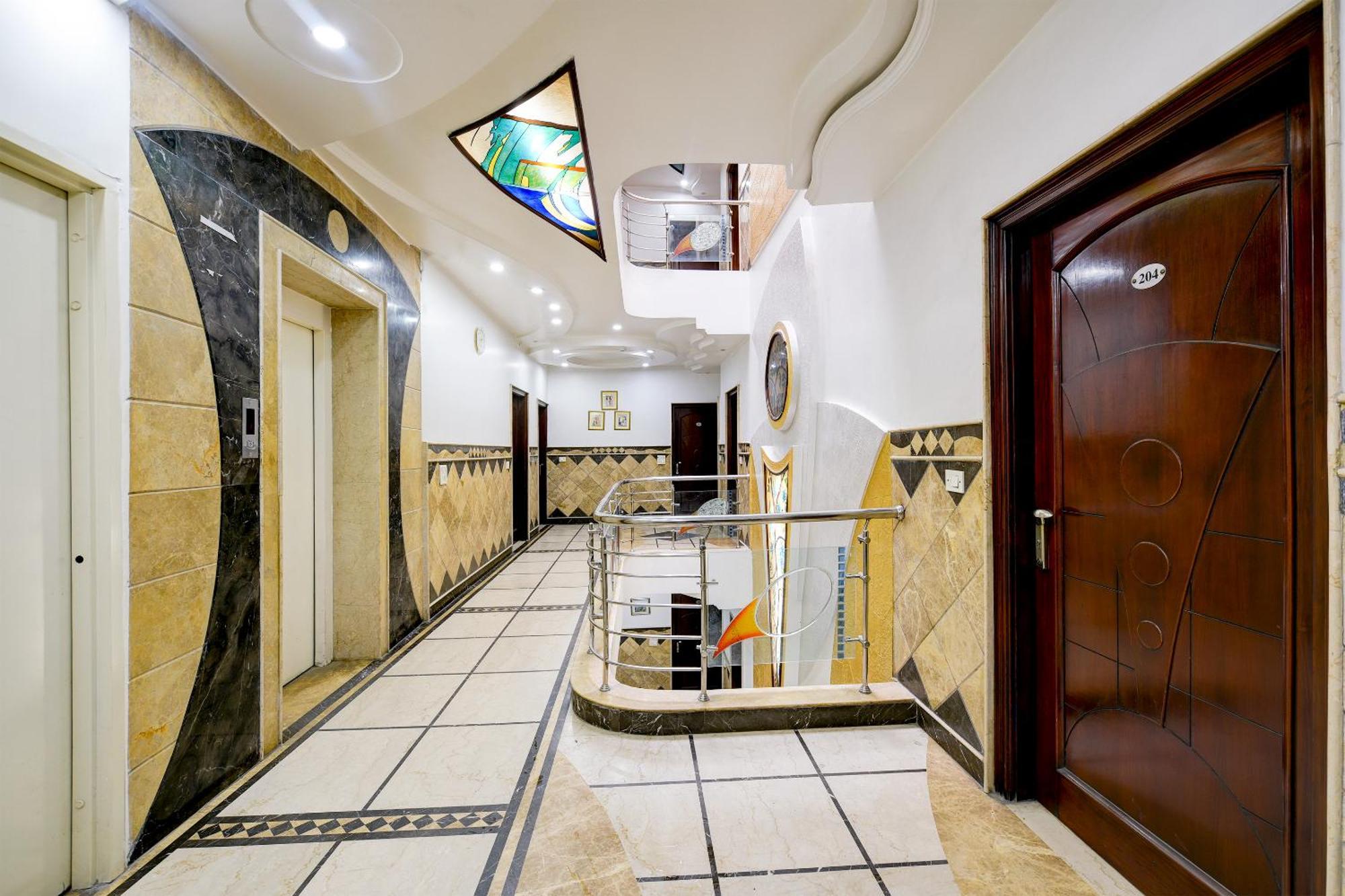 Hotel Legend International - Near New Delhi Railway Station 외부 사진
