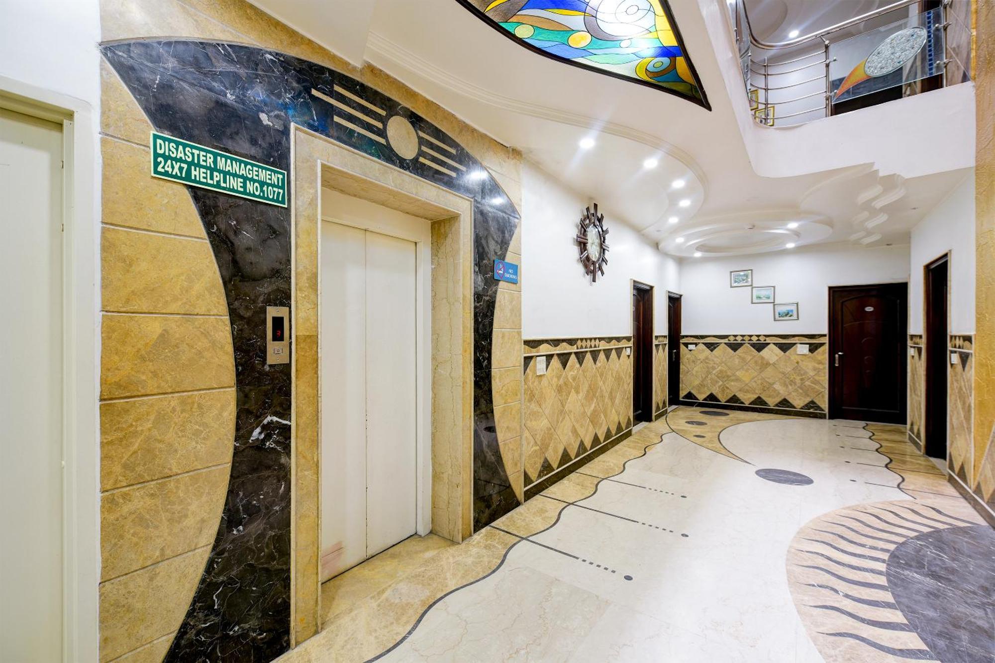 Hotel Legend International - Near New Delhi Railway Station 외부 사진