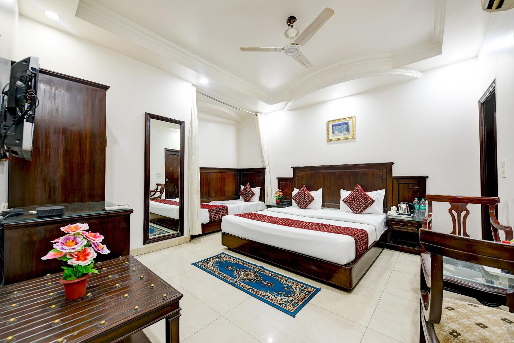 Hotel Legend International - Near New Delhi Railway Station 외부 사진